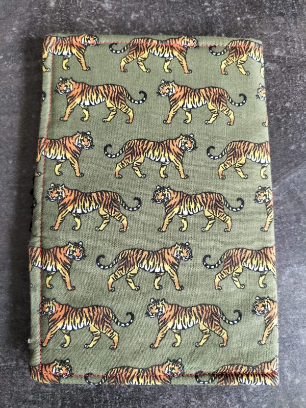 Protège carnet de santé tigre – Image 3